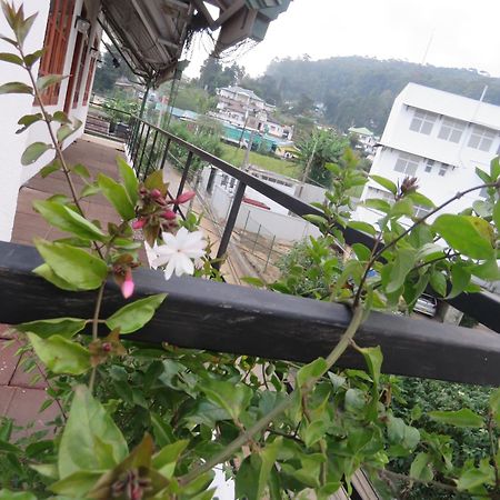 Dream Hill Homestay นูวาราเอลิยา ภายนอก รูปภาพ