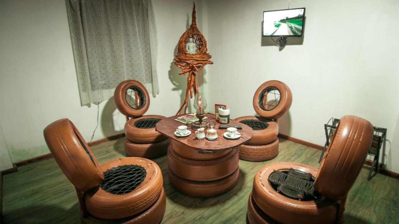 Dream Hill Homestay นูวาราเอลิยา ภายนอก รูปภาพ