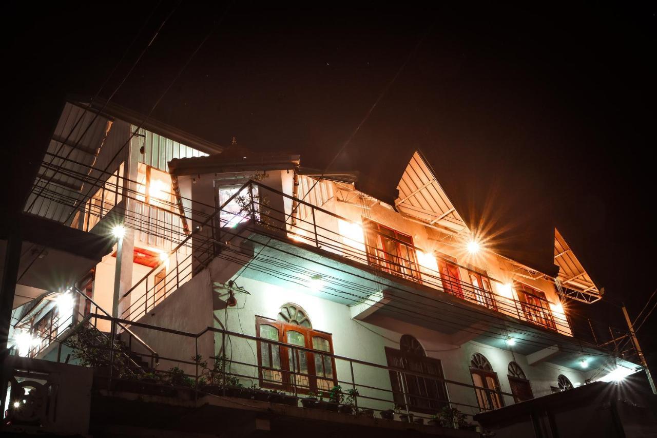 Dream Hill Homestay นูวาราเอลิยา ภายนอก รูปภาพ